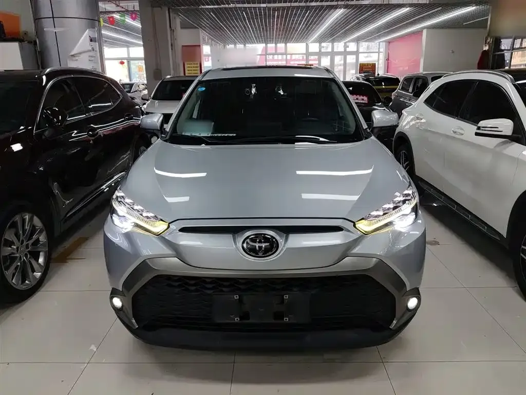 Toyota Frontlander 2022 из CN, фото 3