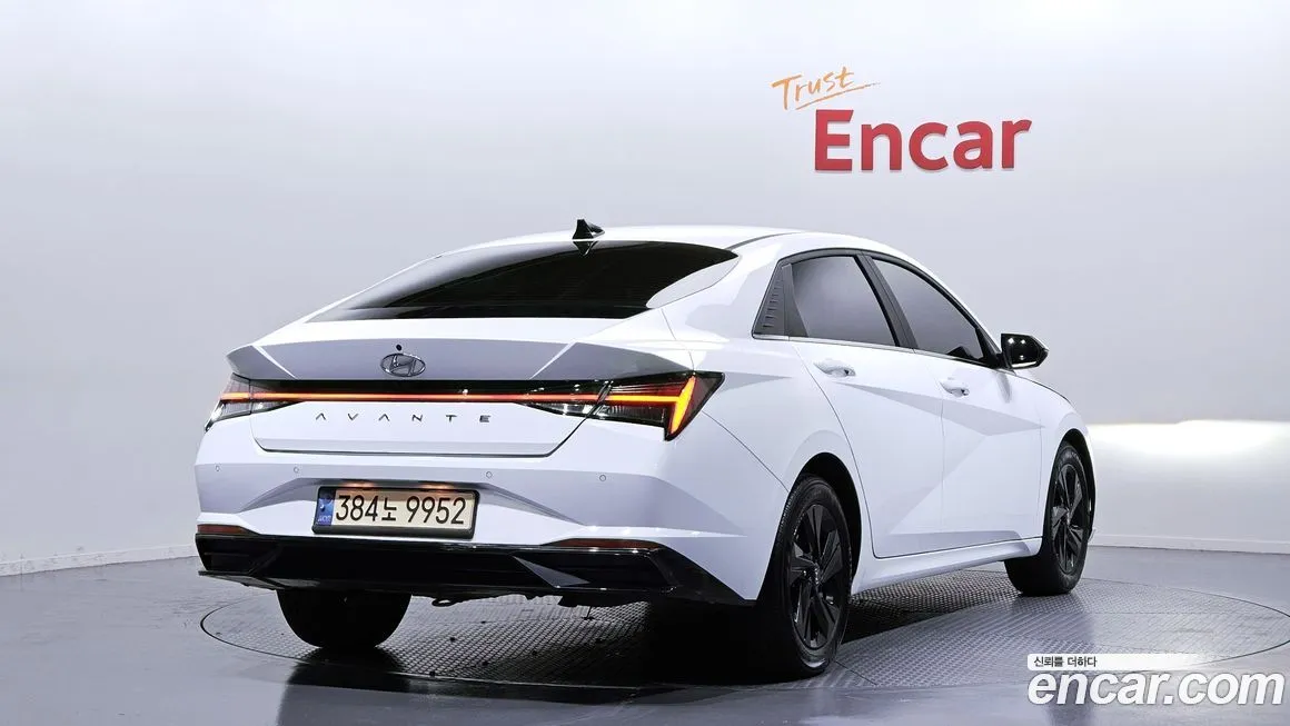 Hyundai AVANTE 2023 из KR, фото 10