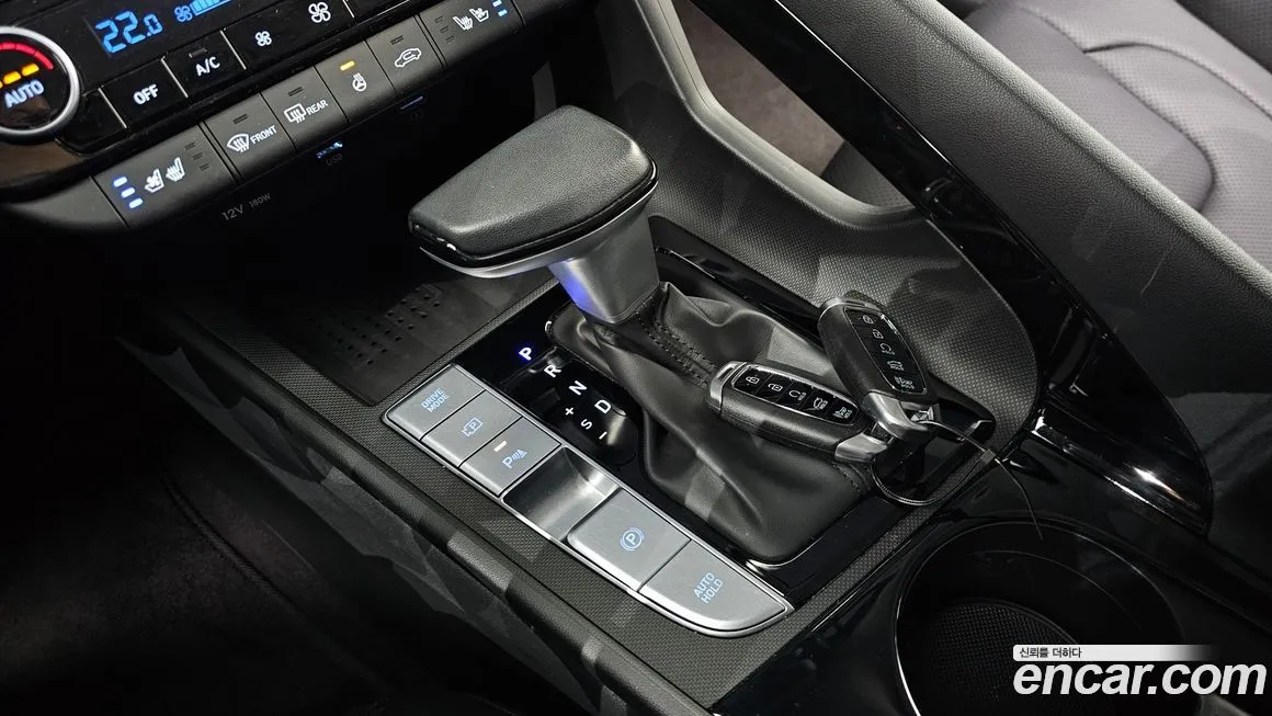 Hyundai AVANTE 2023 из KR, фото 3