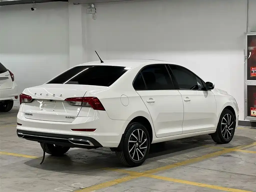 Skoda Rapid 2022 из CN, фото 2