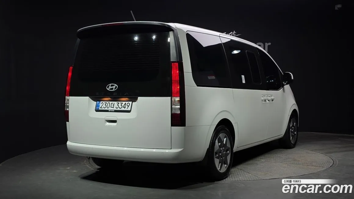 Hyundai Staria 2025 из KR, фото 5