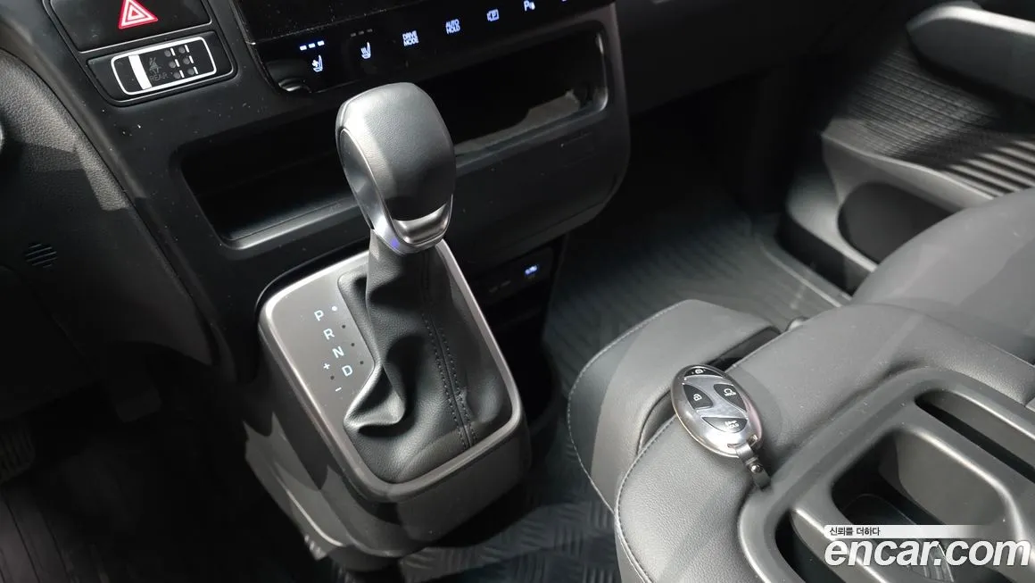 Hyundai Staria 2025 из KR, фото 10