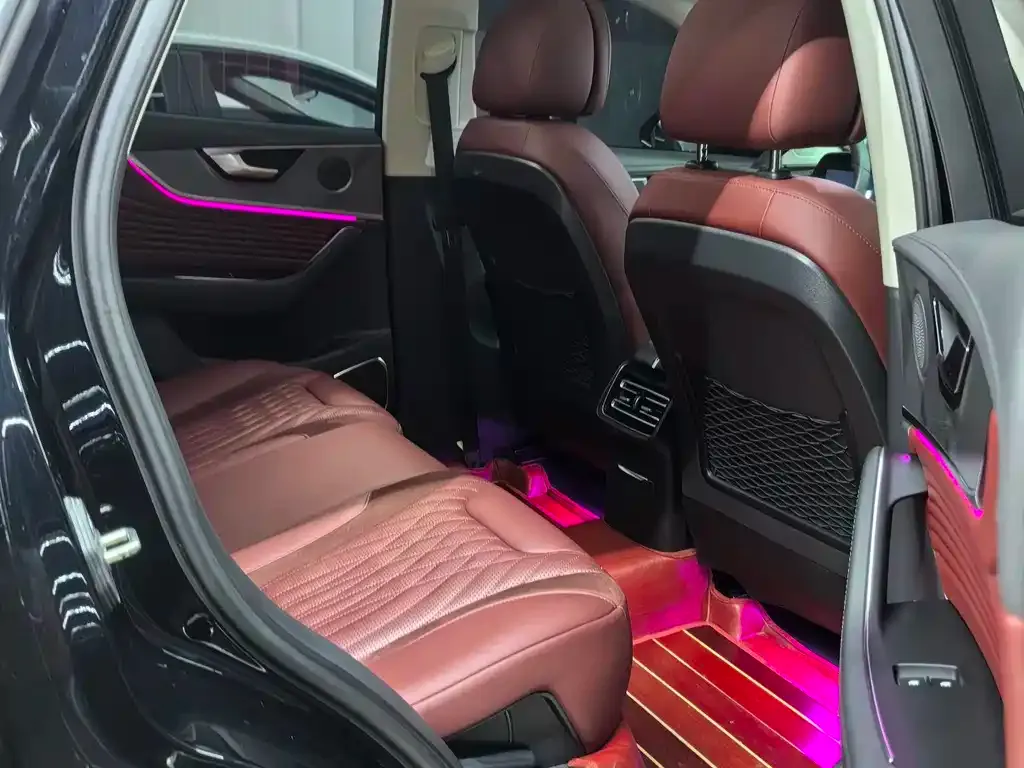 Hongqi HS5 2025 из CN, фото 2