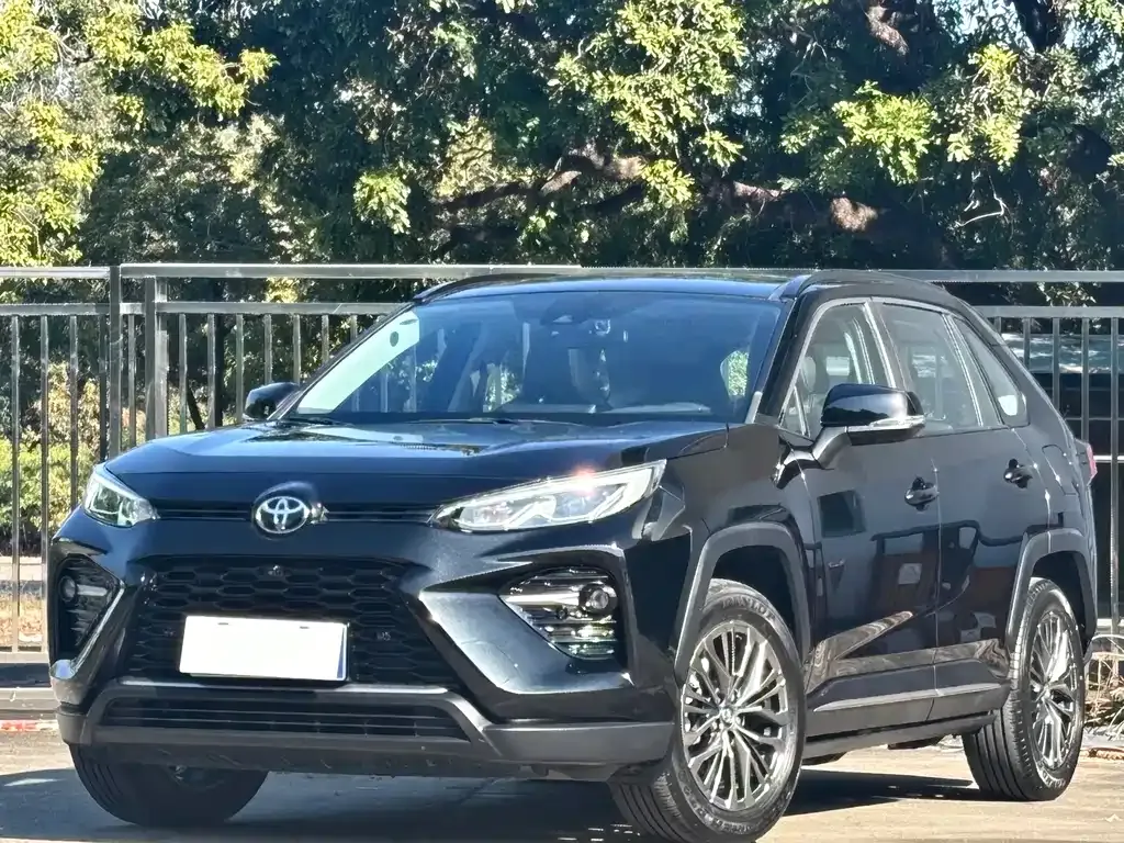 Toyota Wildlander 2023 из CN, фото 1
