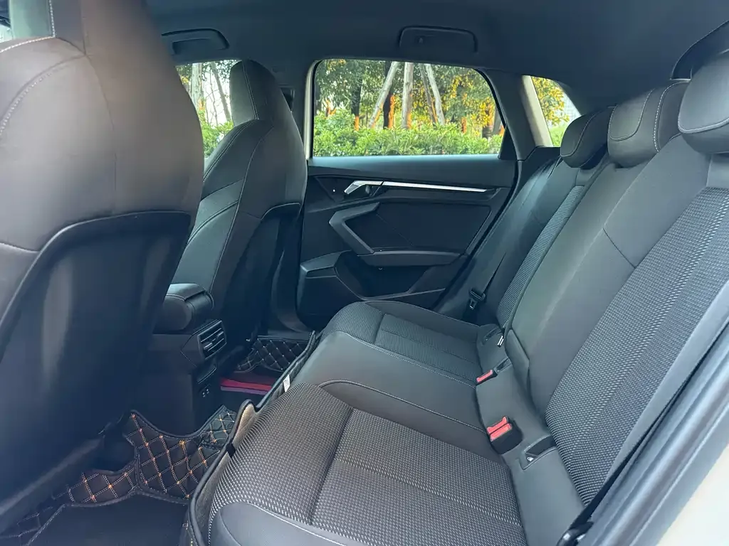 Audi A3 2021 из CN, фото 8
