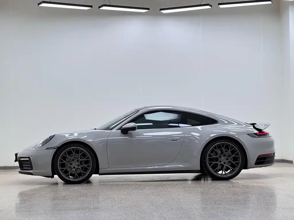 Porsche 911 2023 из CN, фото 3