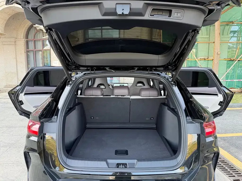 BYD PLUS New Energy 2025 из CN, фото 4