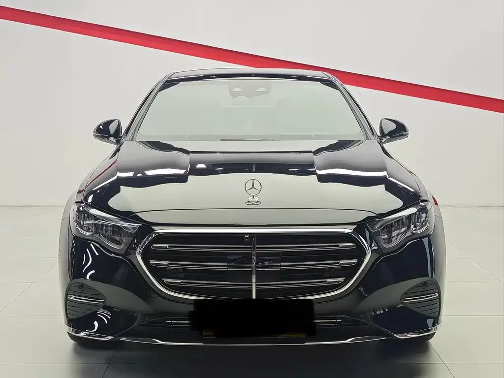 Mercedes-Benz E-Class 2024 из CN, фото 2