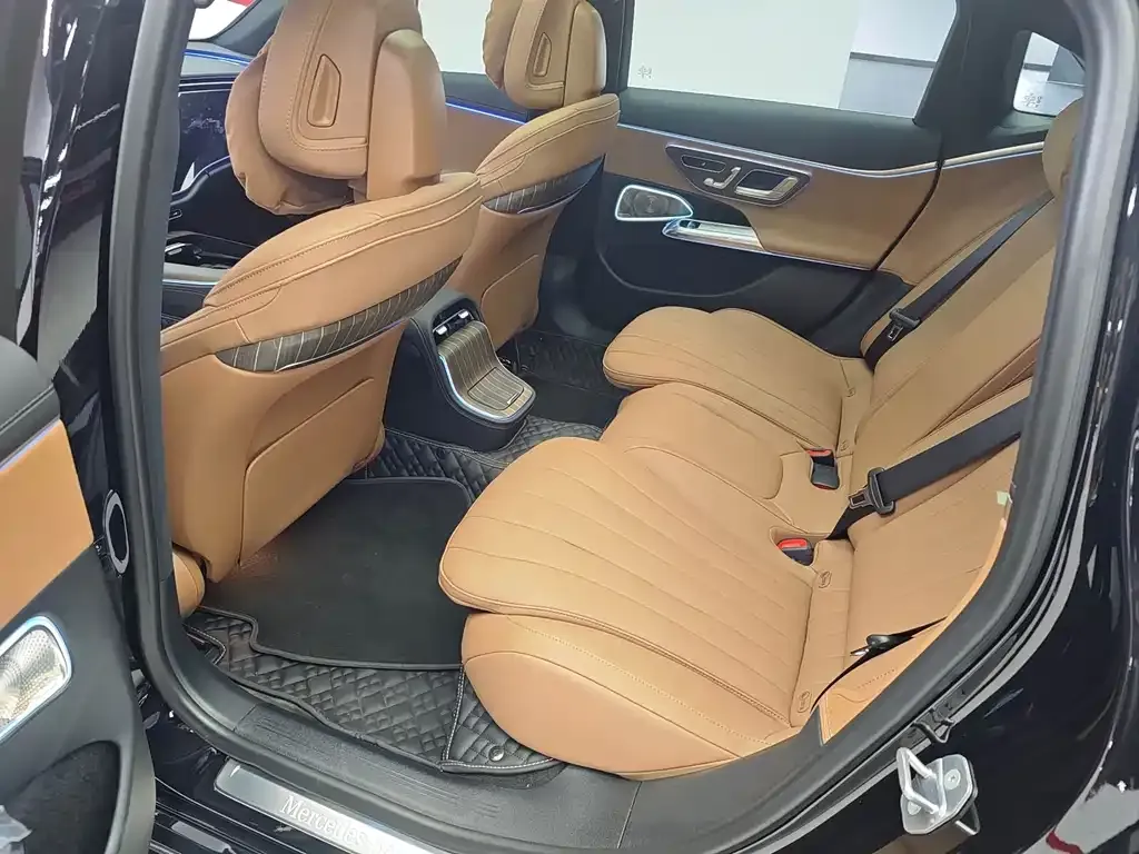 Mercedes-Benz E-Class 2024 из CN, фото 6