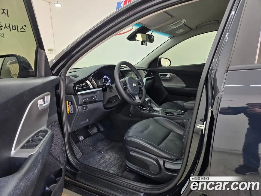 Kia Niro 2021 из KR, фото 7