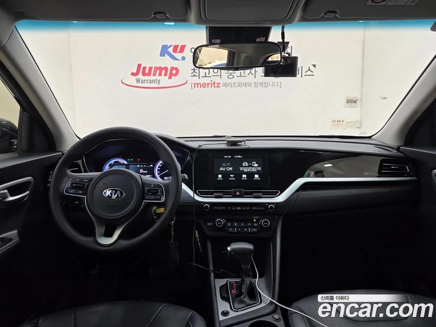 Kia Niro 2021 из KR, фото 2