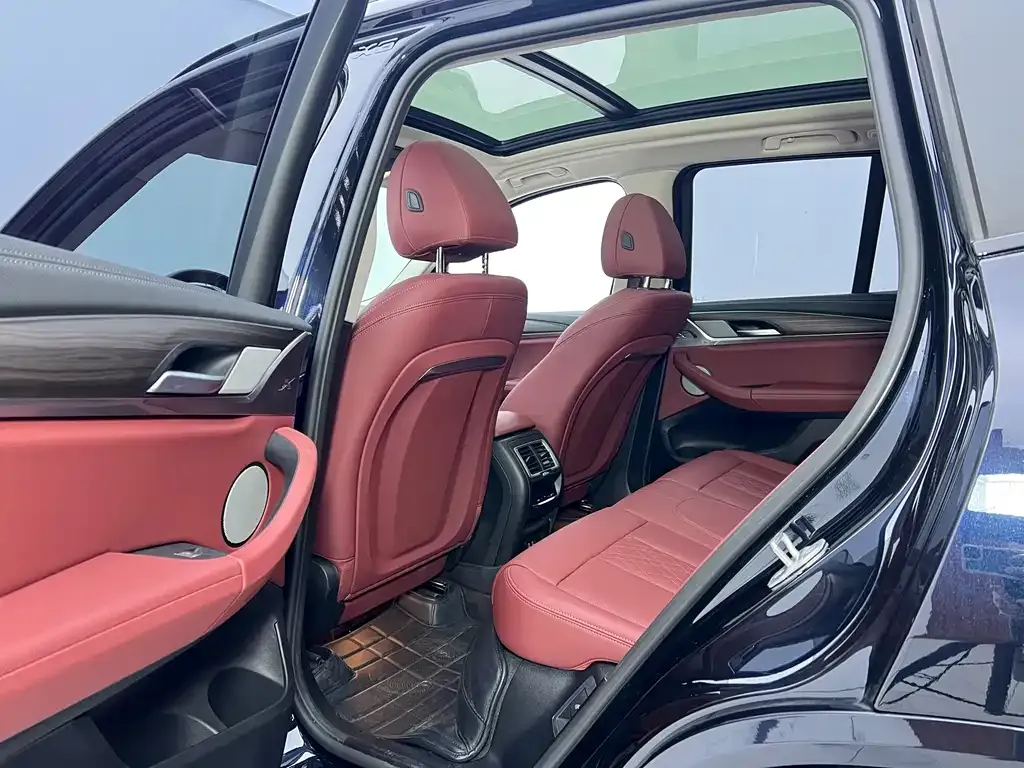 BMW X3 2024 из CN, фото 6