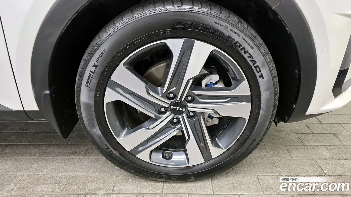 Kia Sorento — фото 8