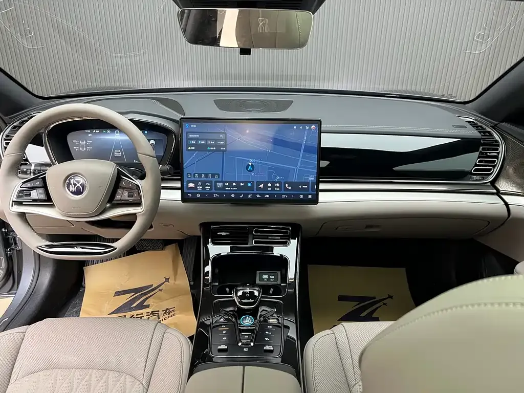 BYD Han 2025 из CN, фото 4