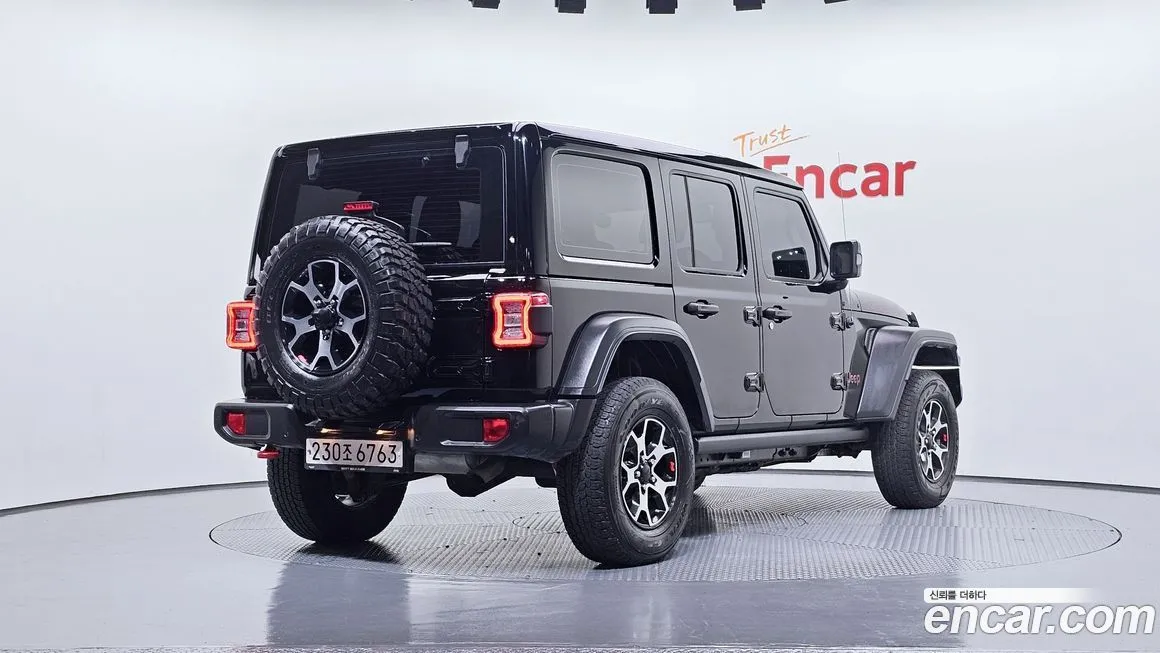 Jeep Wrangler — фото 6