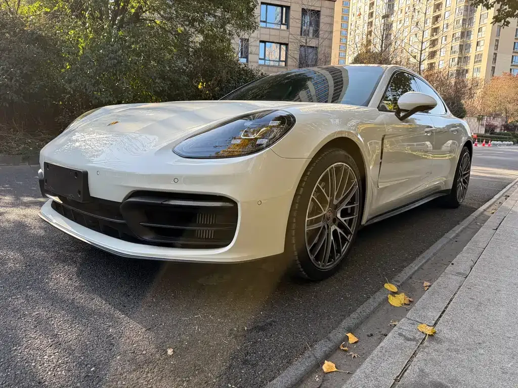 Porsche Panamera 2022 из CN, фото 1