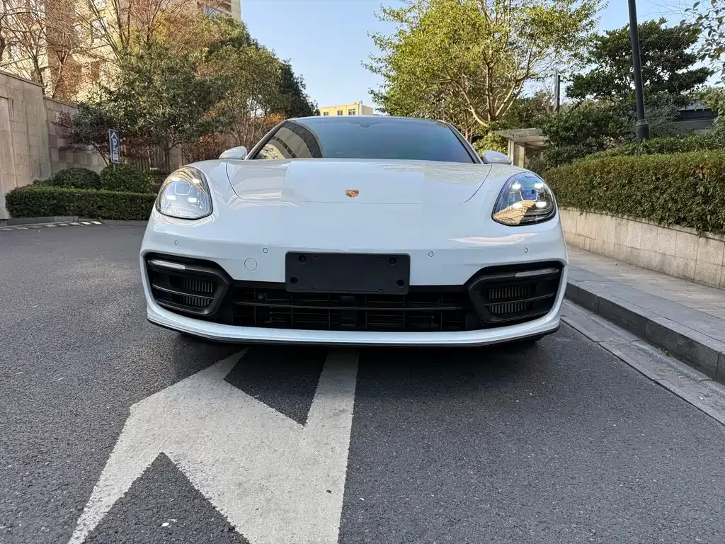 Porsche Panamera 2022 из CN, фото 3