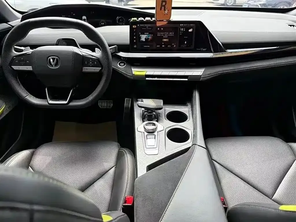 Changan UNI-V 2022 из CN, фото 3