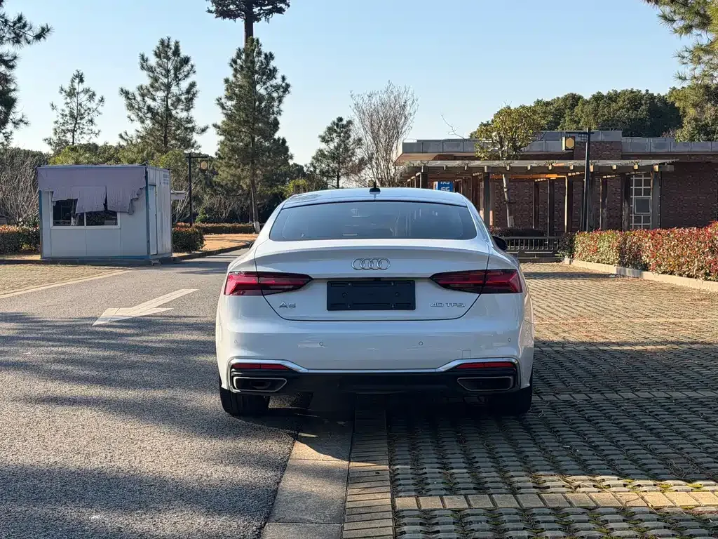 Audi A5 (Import) 2023 из CN, фото 9