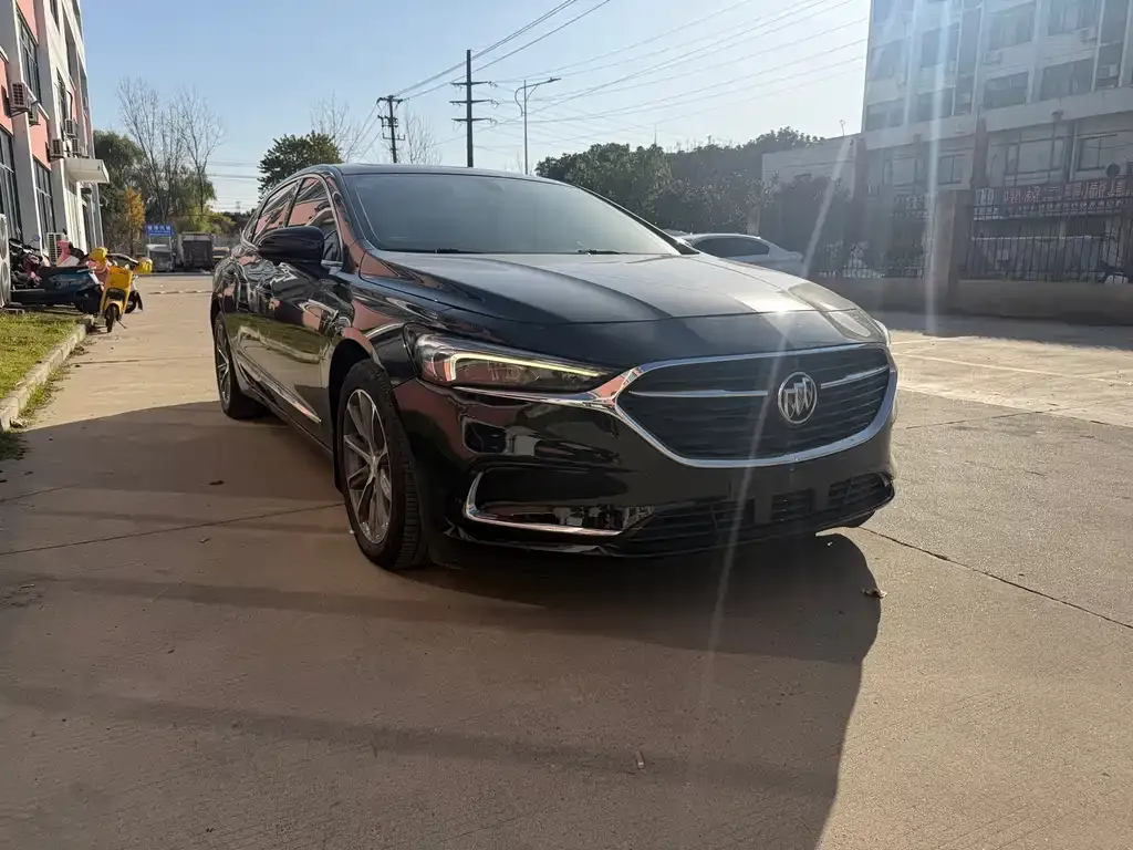 Buick LaCrosse 2021 из CN, фото 2