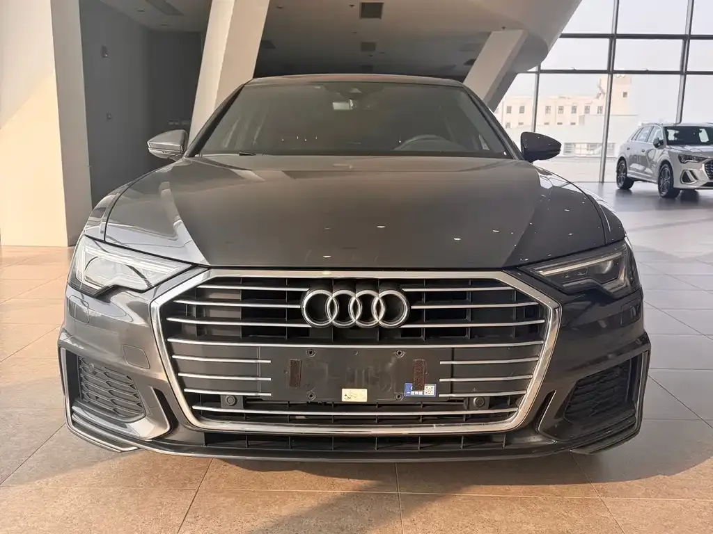 Audi A6L 2021 из CN, фото 4