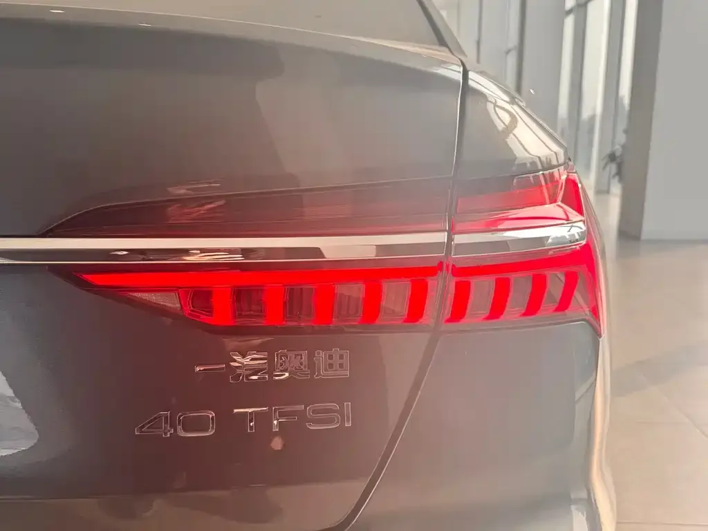 Audi A6L 2021 из CN, фото 2