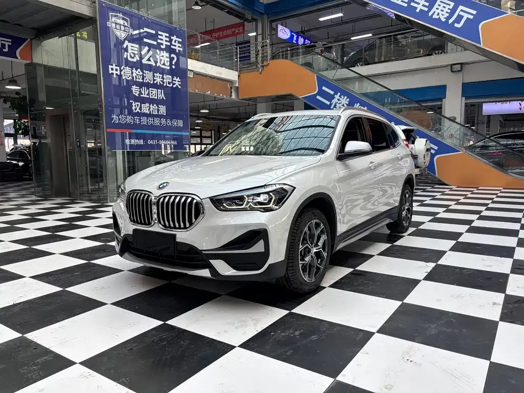 BMW X1 2022 из CN, фото 1