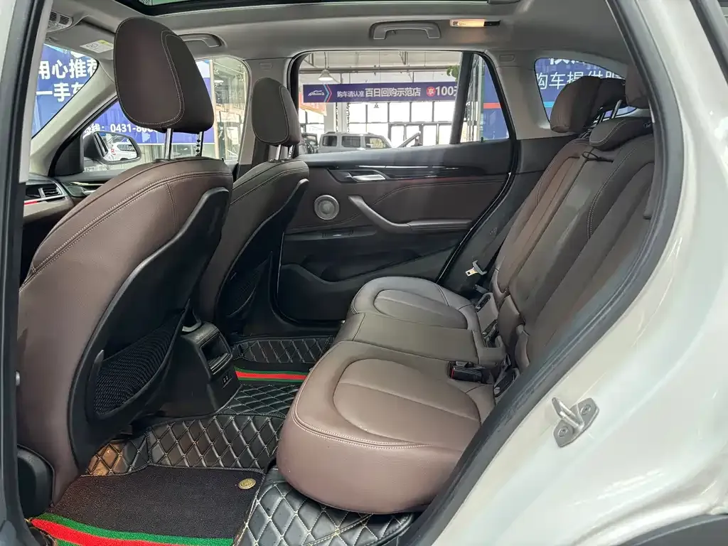 BMW X1 2022 из CN, фото 4