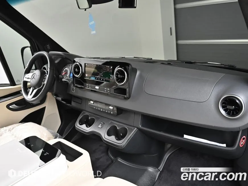 Mercedes-Benz Sprinter 2023 из KR, фото 8