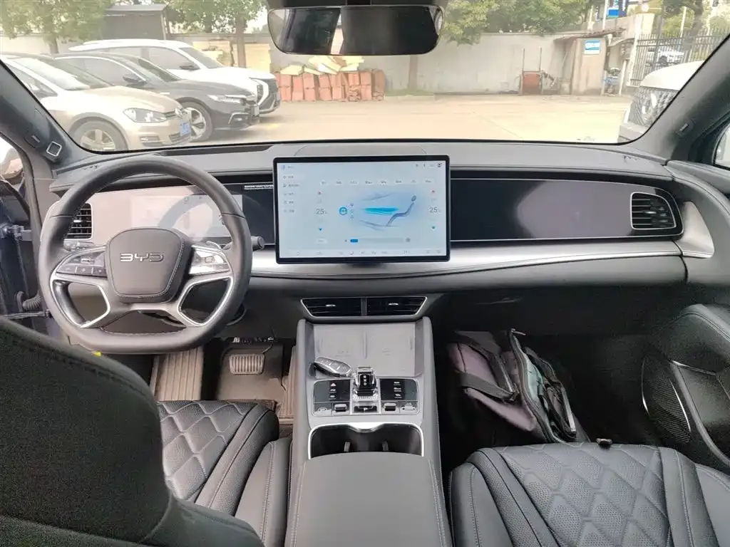 BYD Seal 07 EV 2024 из CN, фото 10