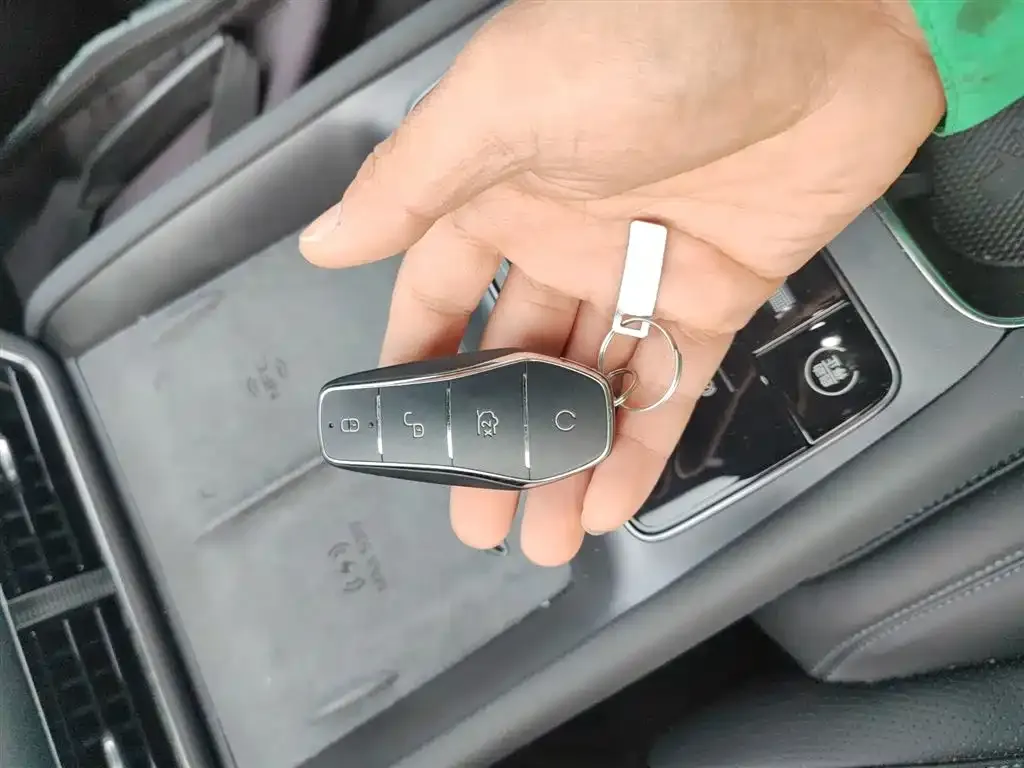 BYD Seal 07 EV 2024 из CN, фото 9