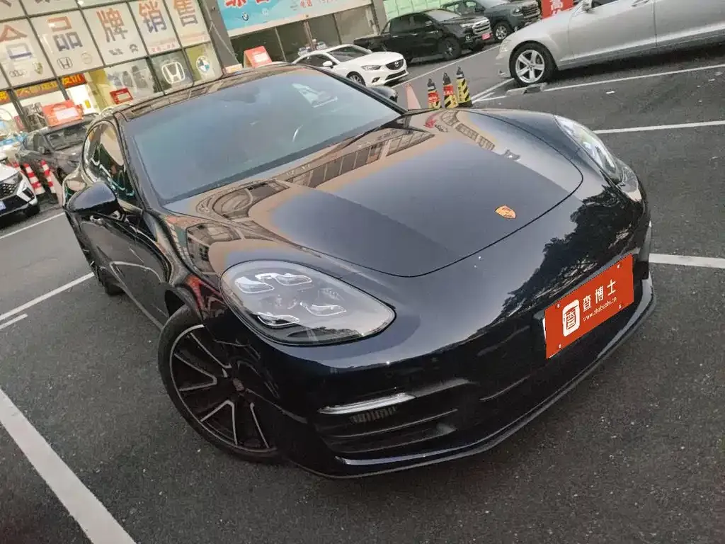 Porsche Panamera 2022 из CN, фото 3