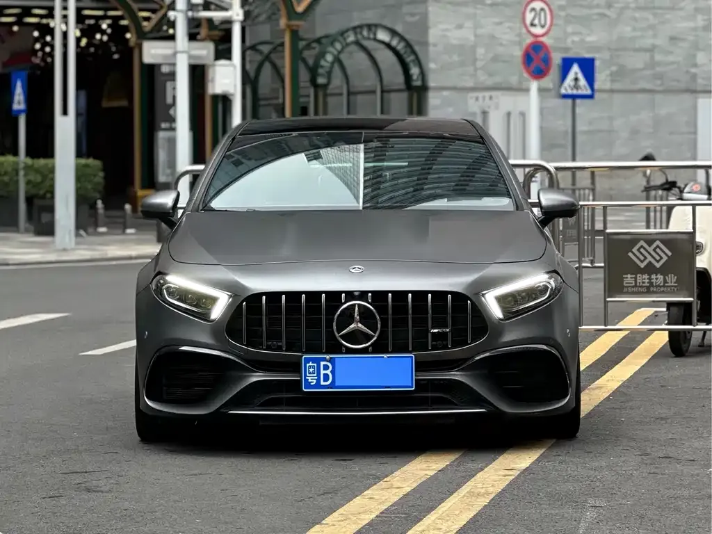 Mercedes-Benz A-Class AMG (Import) 2023 из CN, фото 4