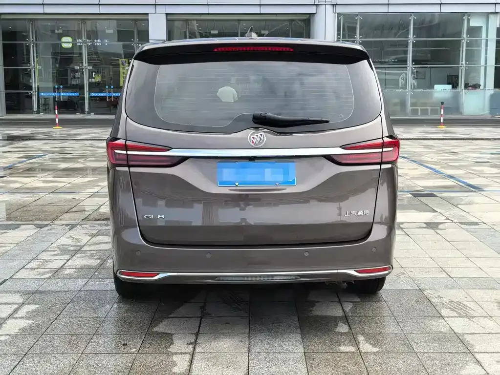 Buick GL8 2023 из CN, фото 6