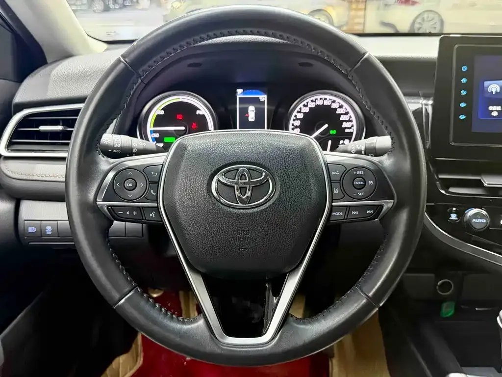 Toyota Camry 2023 из CN, фото 5