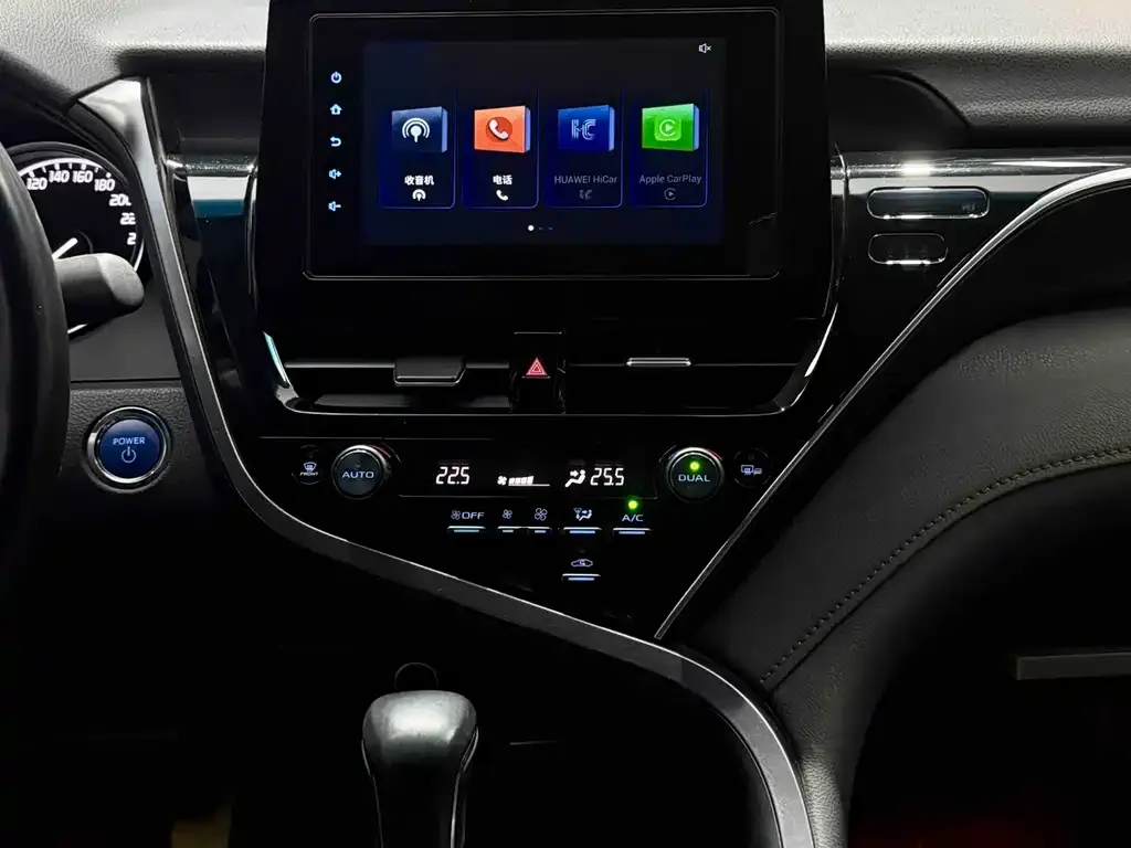 Toyota Camry 2023 из CN, фото 8