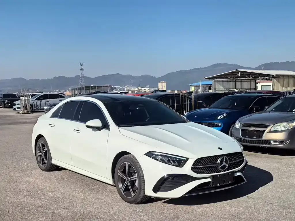 Mercedes-Benz A-Class 2025 из CN, фото 3