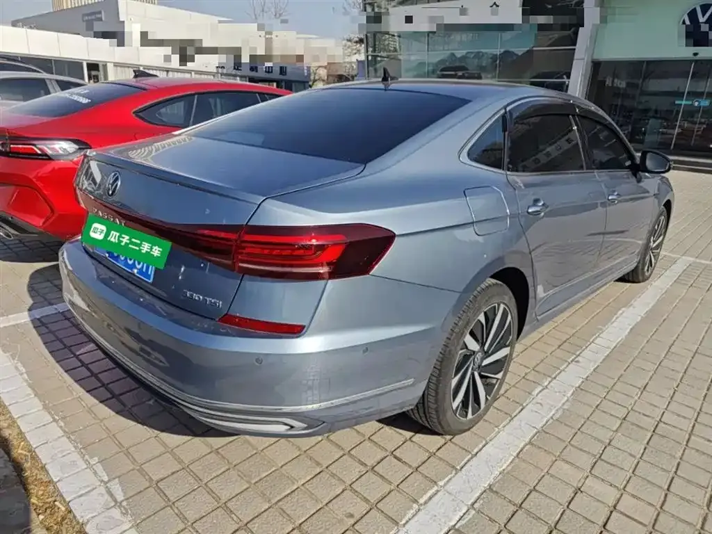 Volkswagen Passat — фото 10