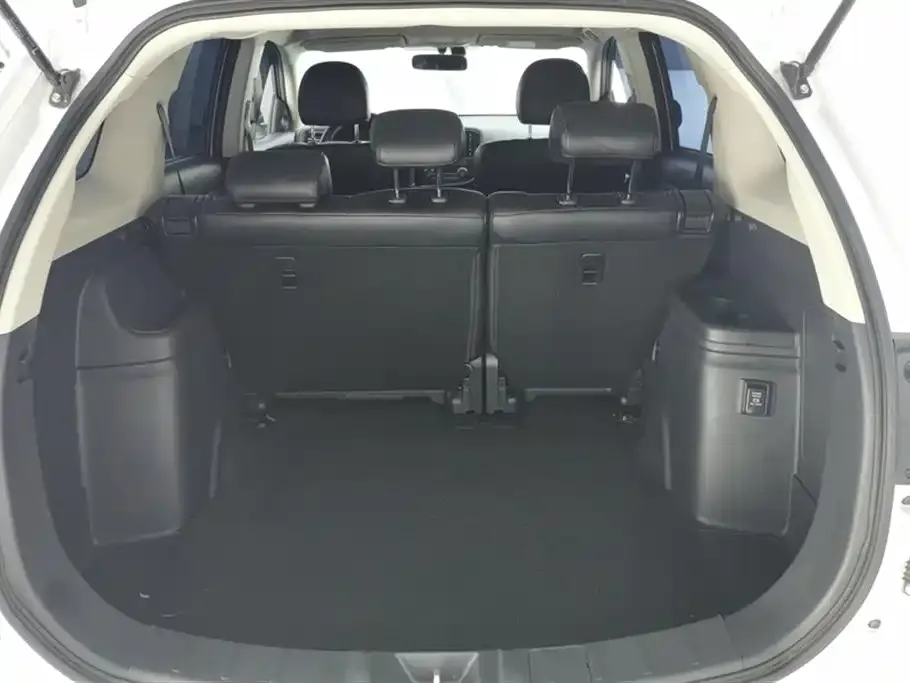 Mitsubishi Outlander 2023 из CN, фото 4