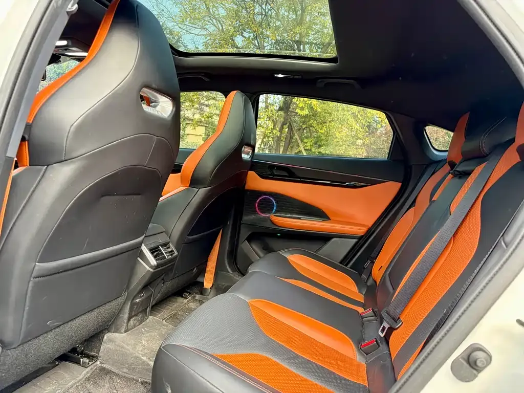 Changan UNI-V 2023 из CN, фото 8