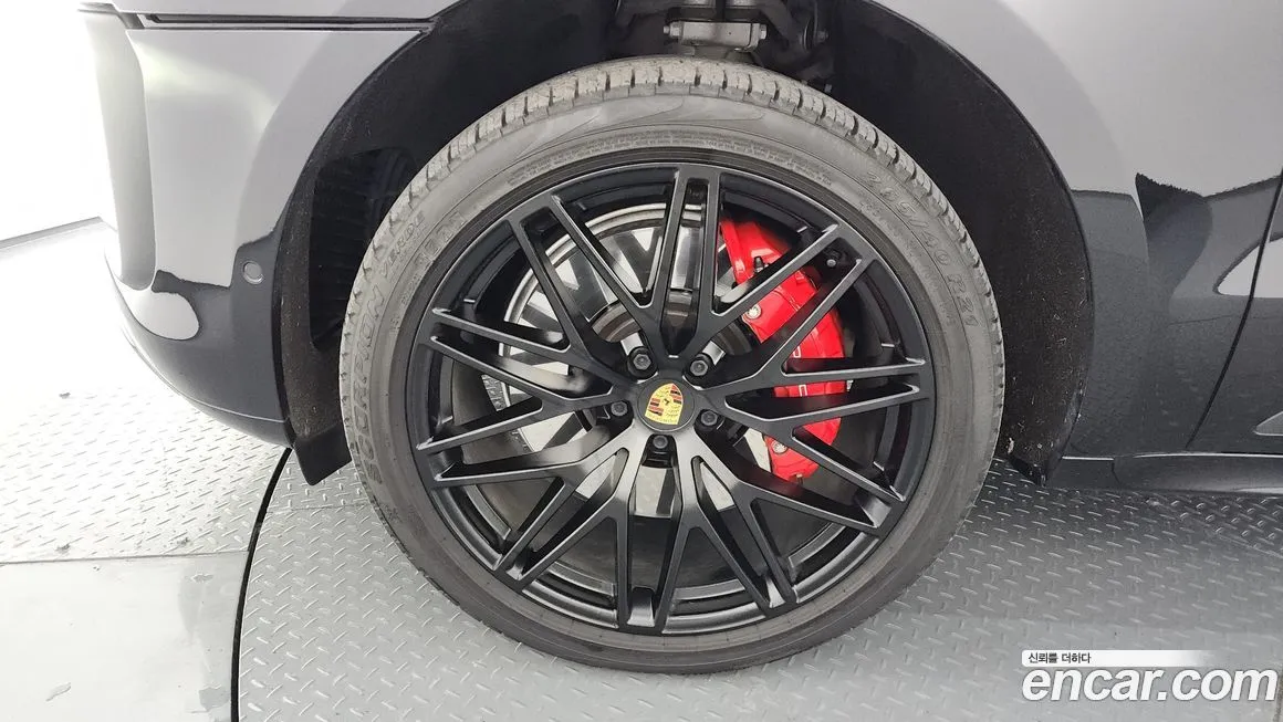 Porsche Macan 2022 из KR, фото 4