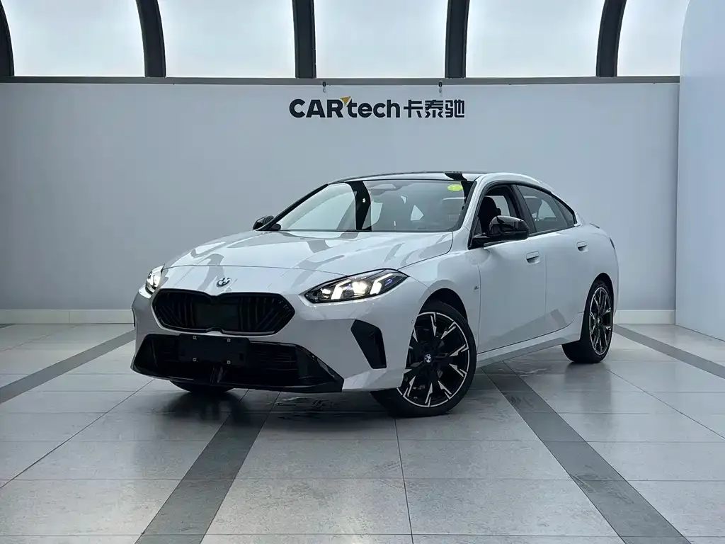 BMW 2 Series 2026 из CN, фото 1
