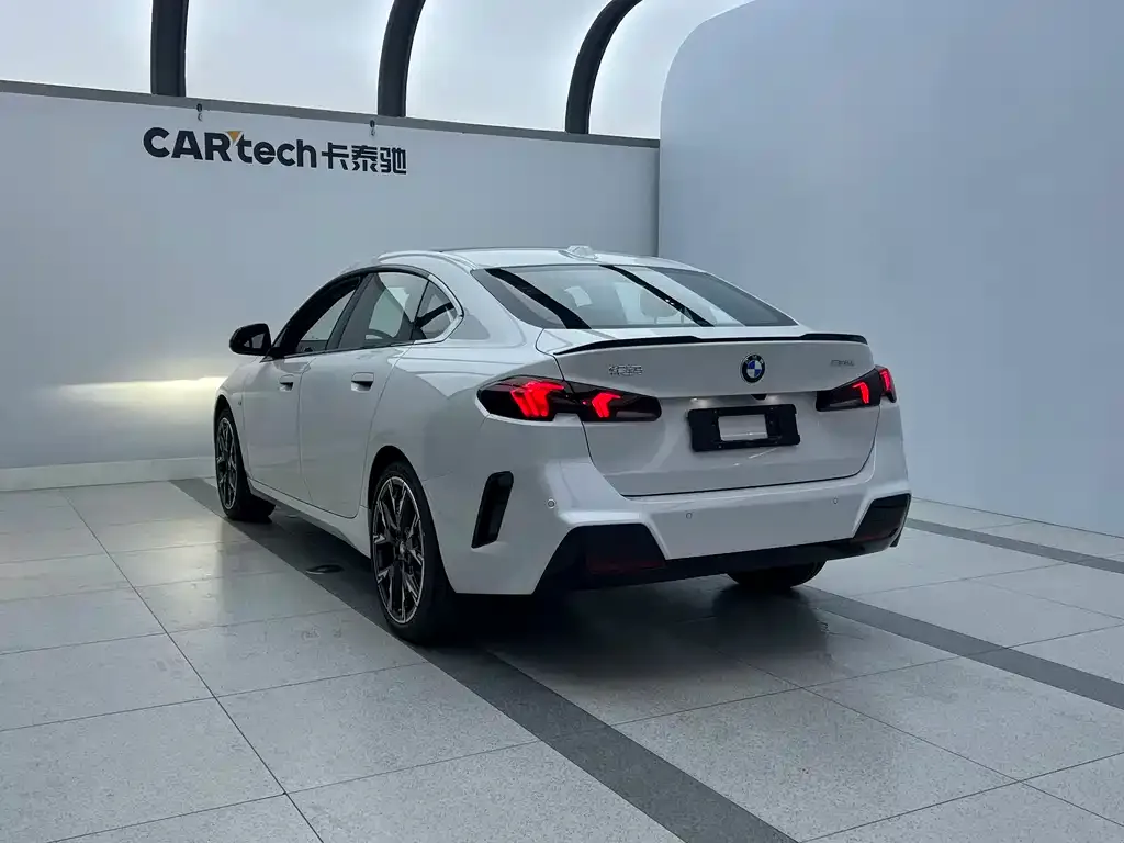 BMW 2 Series 2026 из CN, фото 7
