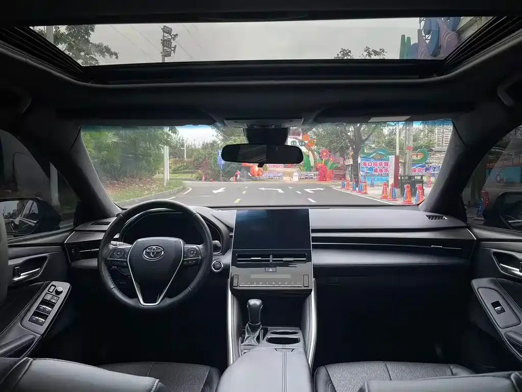 Toyota Avalon 2022 из CN, фото 5