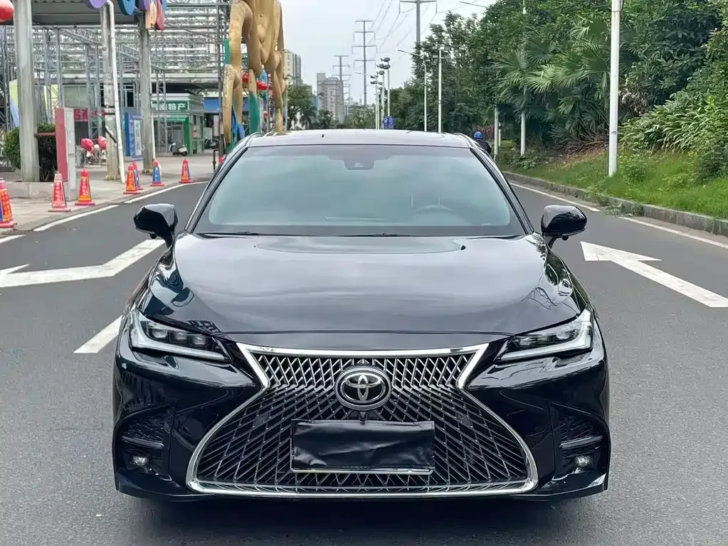Toyota Avalon 2022 из CN, фото 7