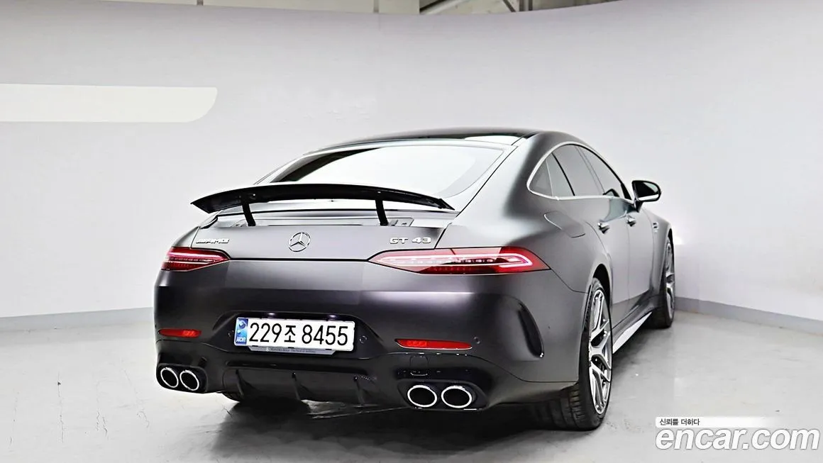 Mercedes-Benz AMG GT — фото 4