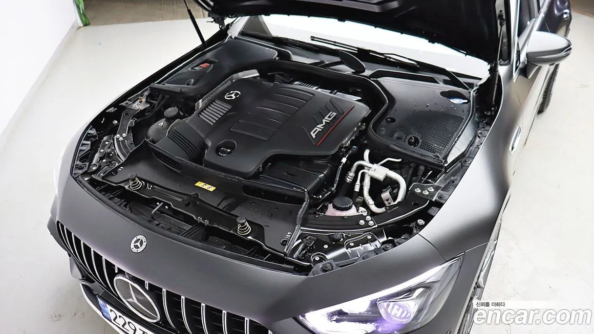 Mercedes-Benz AMG GT — фото 6