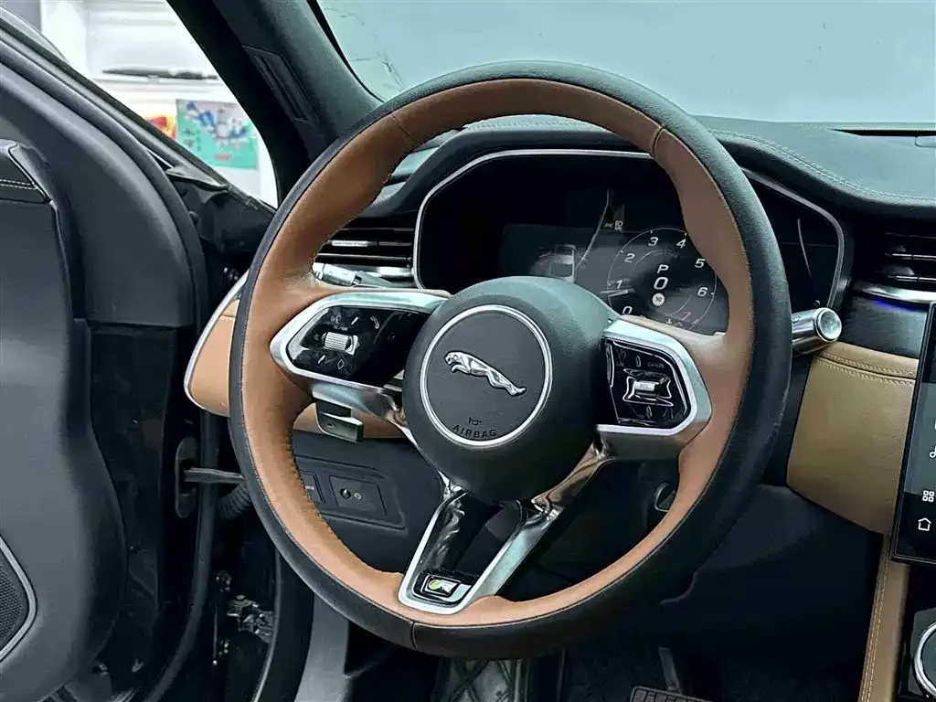 Jaguar XFL 2023 из CN, фото 6