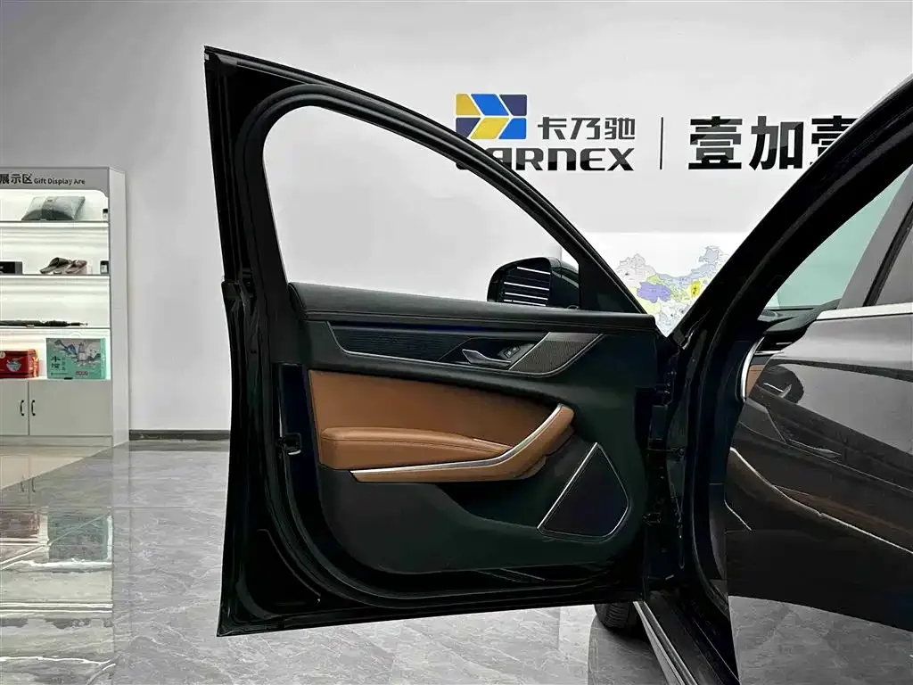 Jaguar XFL 2023 из CN, фото 4