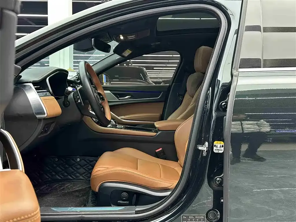 Jaguar XFL 2023 из CN, фото 8